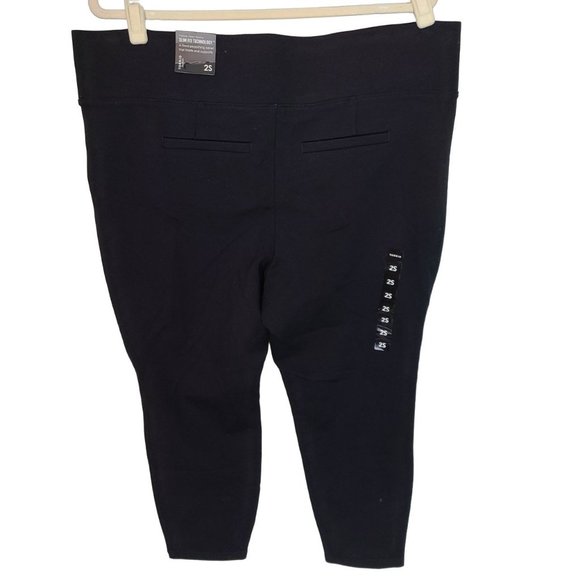 Torrid Womens 2X Black Pocket Pixie Skinny Studio Luxe Ponte High-Rise Pants NWT - Picture 11 of 11